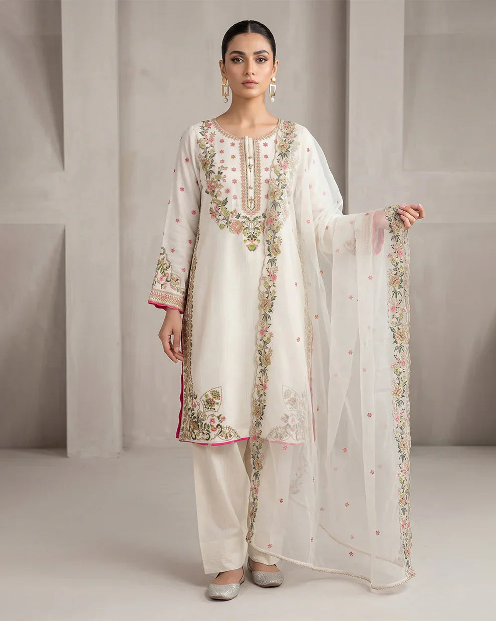 AR-4028-White