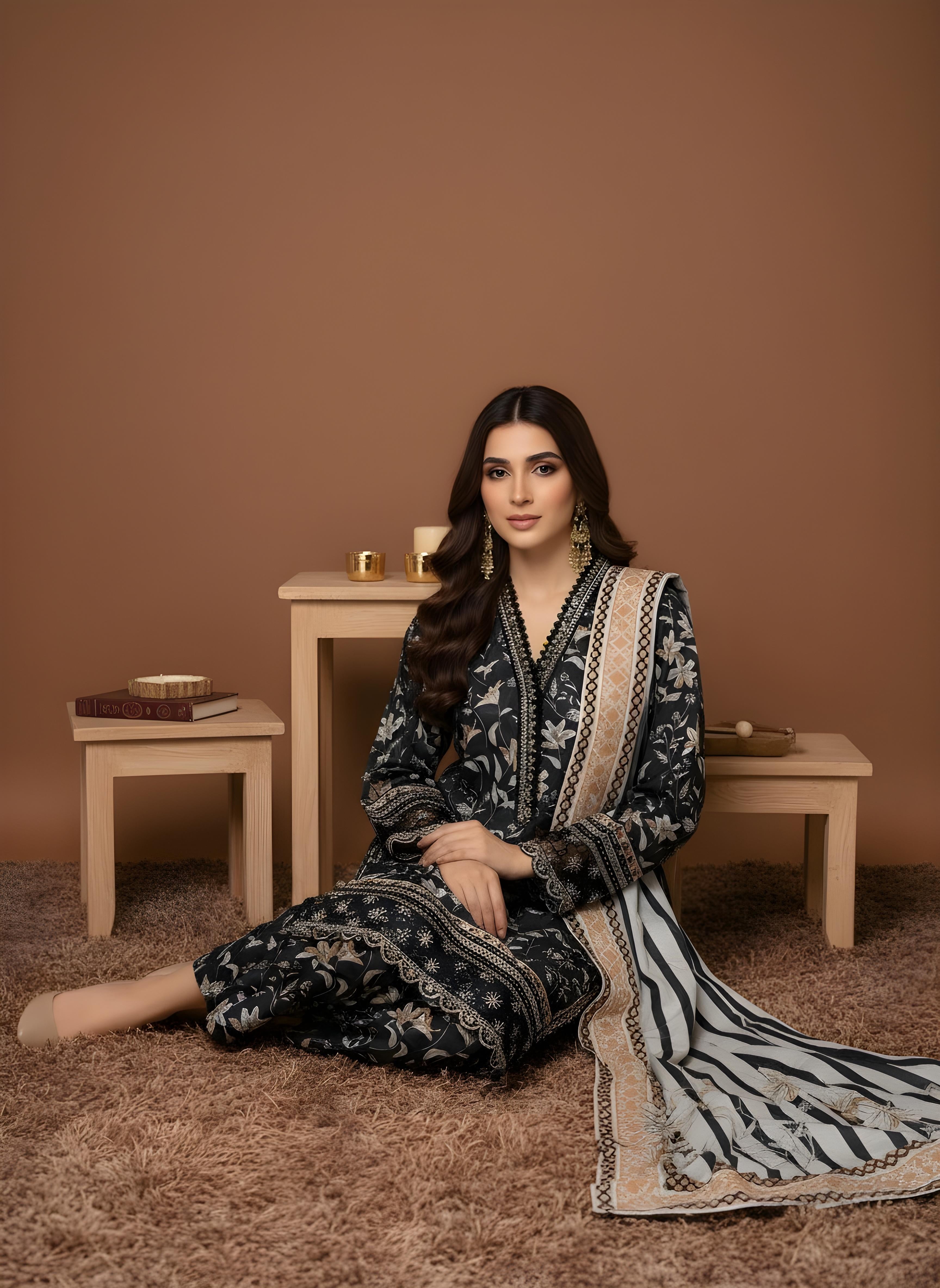 Noir Ivy - SB Printed Khaddar