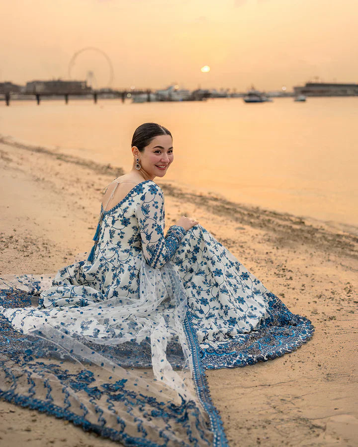 Faiza Saqlain-Maxi