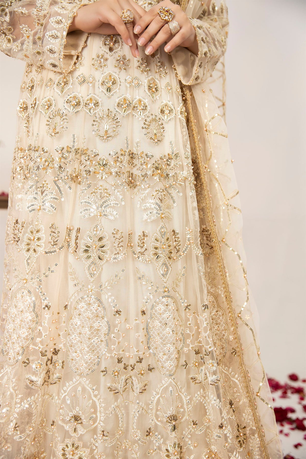AL-3519 - Sherry's wardrobe