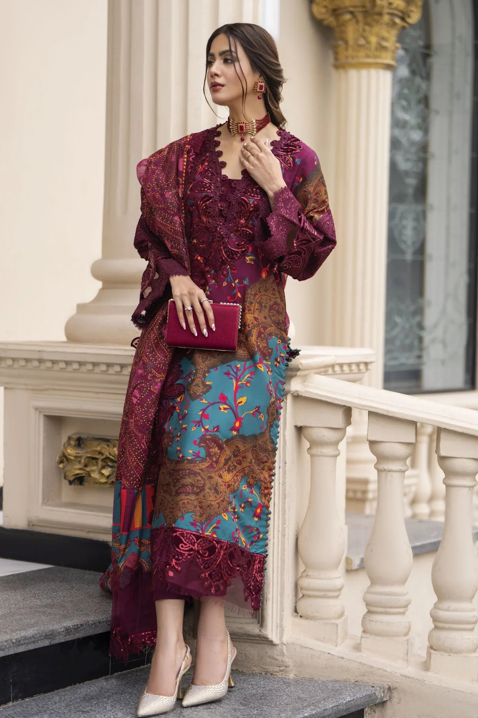 Arwah Embroidered Digital Printed Grip