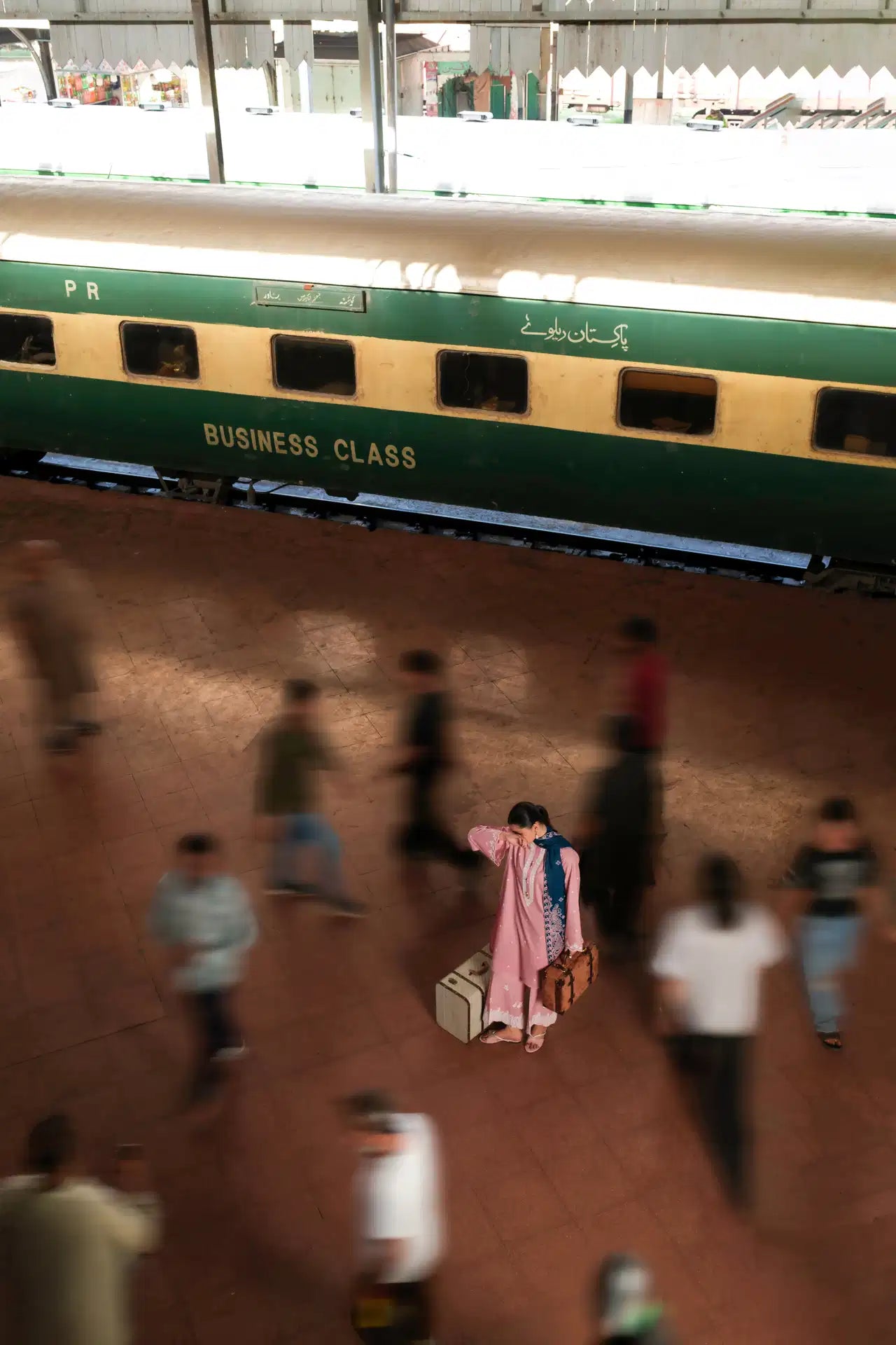 Casual Lite - Blush Breeze