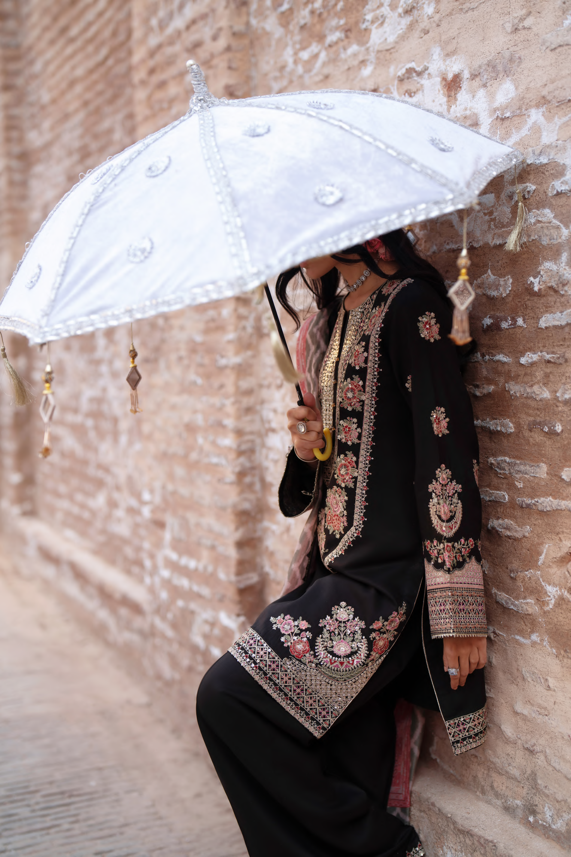 Gulkaar Black