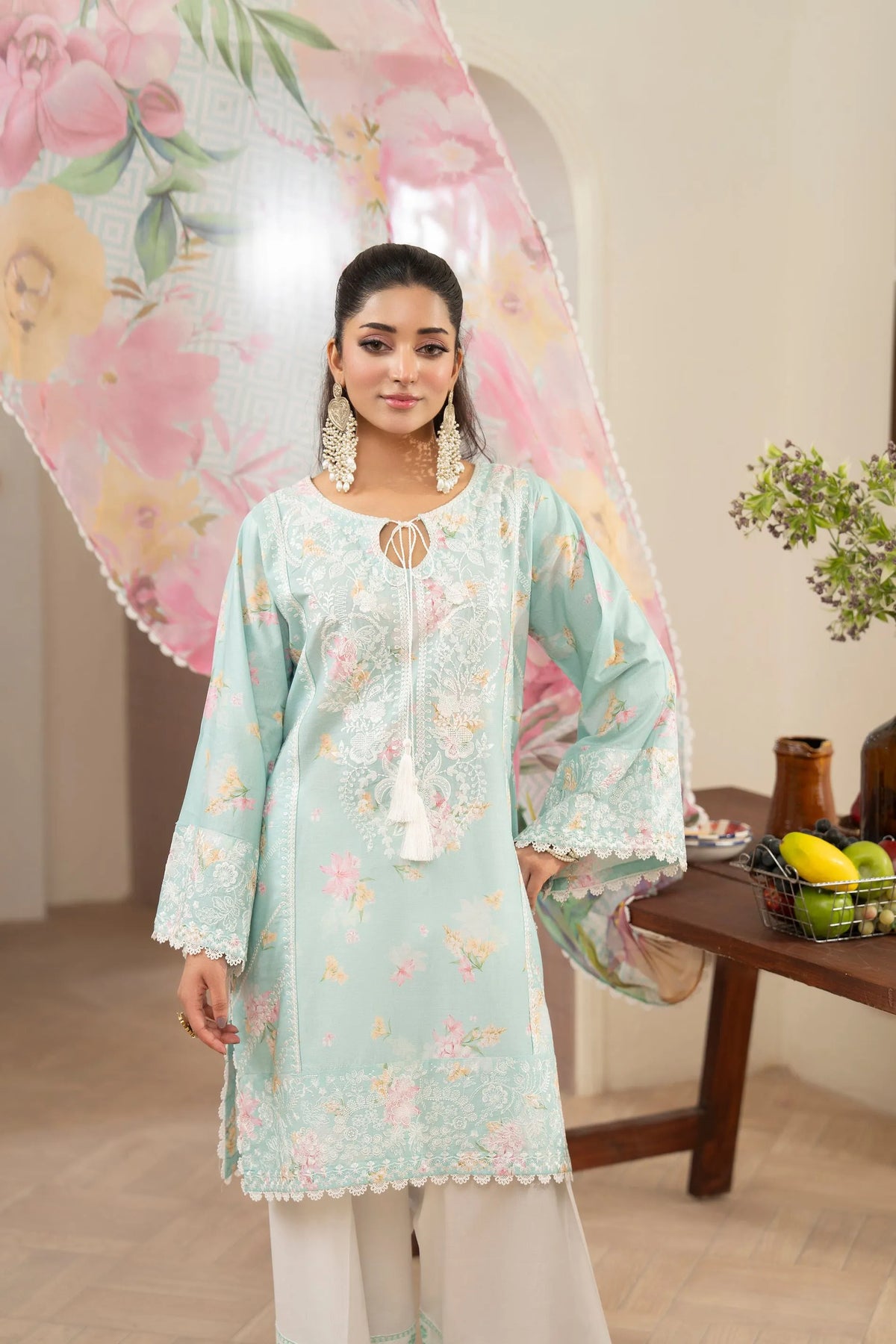 Karma Flora 1605 Aqua