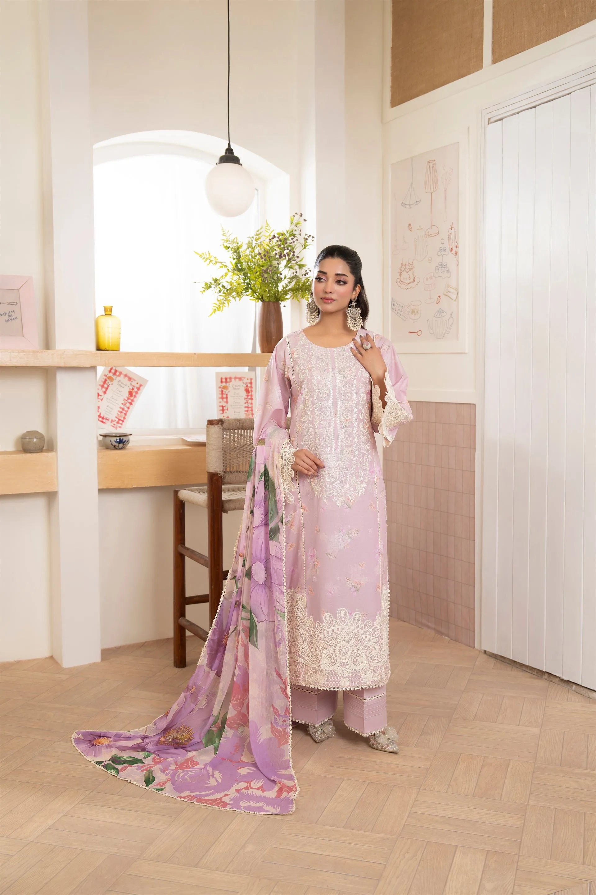 Karma Flora 1607 Rose Lilac