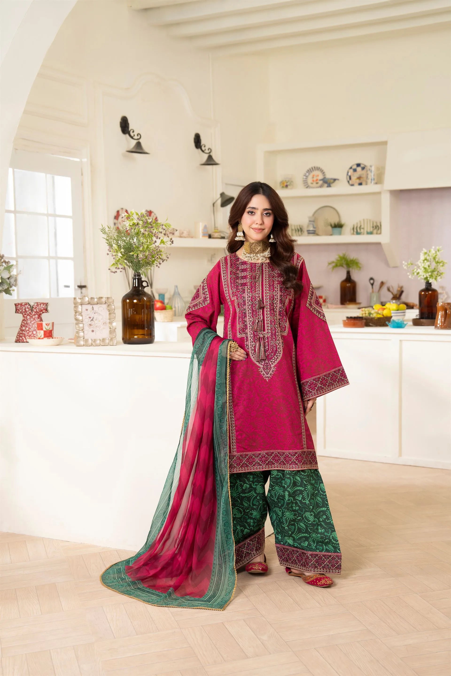 Karma Flora 1595 Cerise Pink