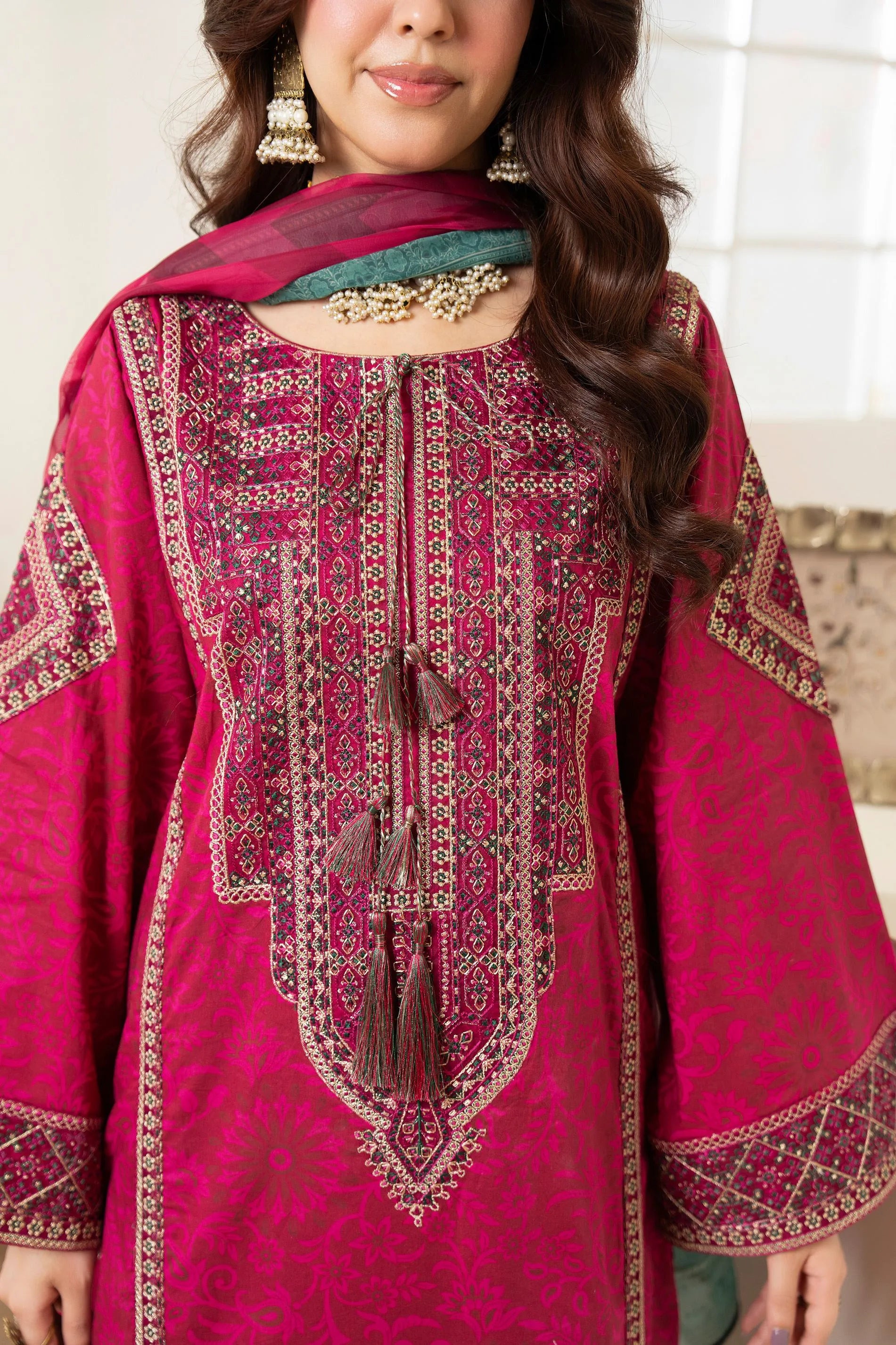 Karma Flora 1595 Cerise Pink