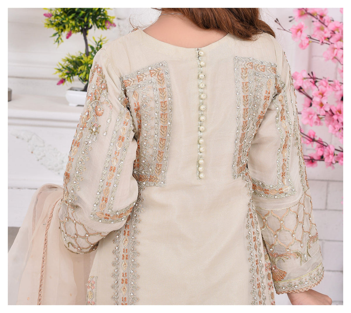 NAFEES - Sherry's wardrobe