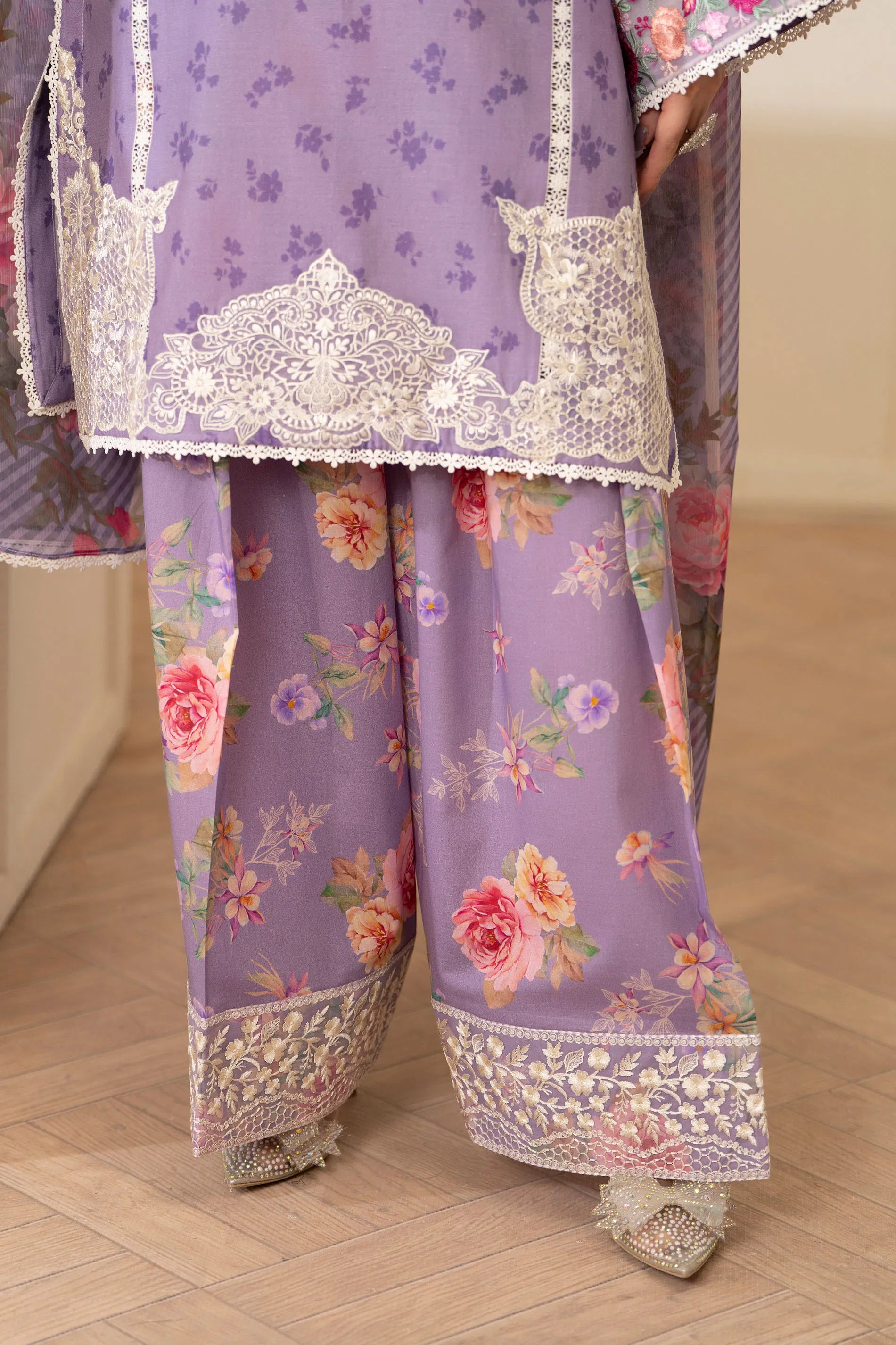 KC-1596 - Mauve Blossom