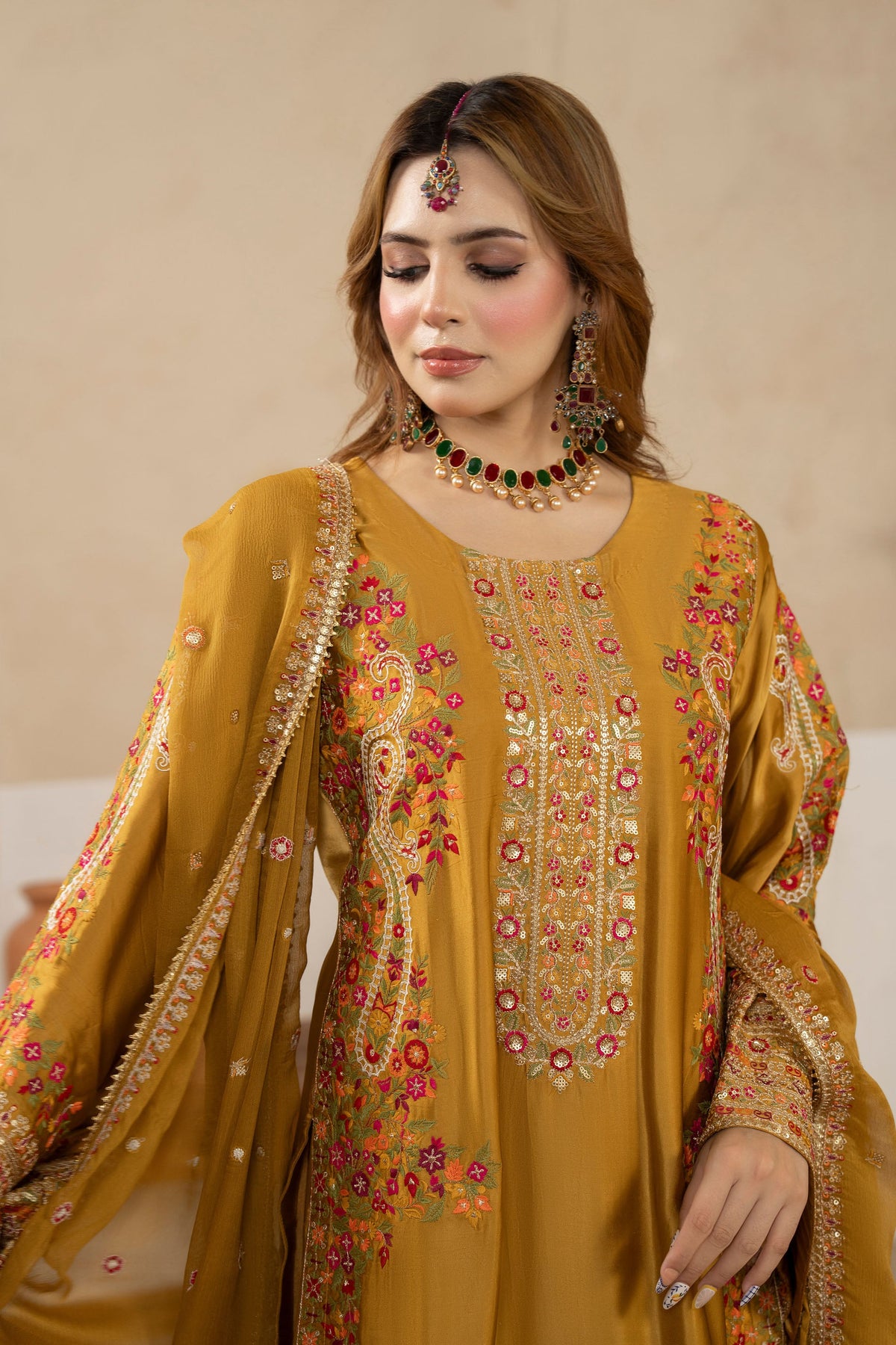 KC - F-533 - ANTIQUE MUSTARD