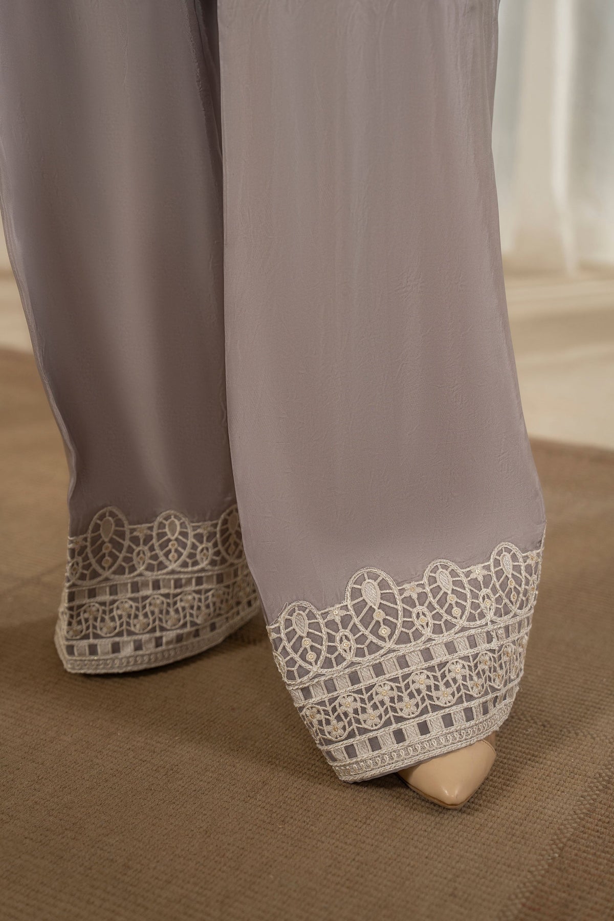KC - 1575 - DOVE GREY
