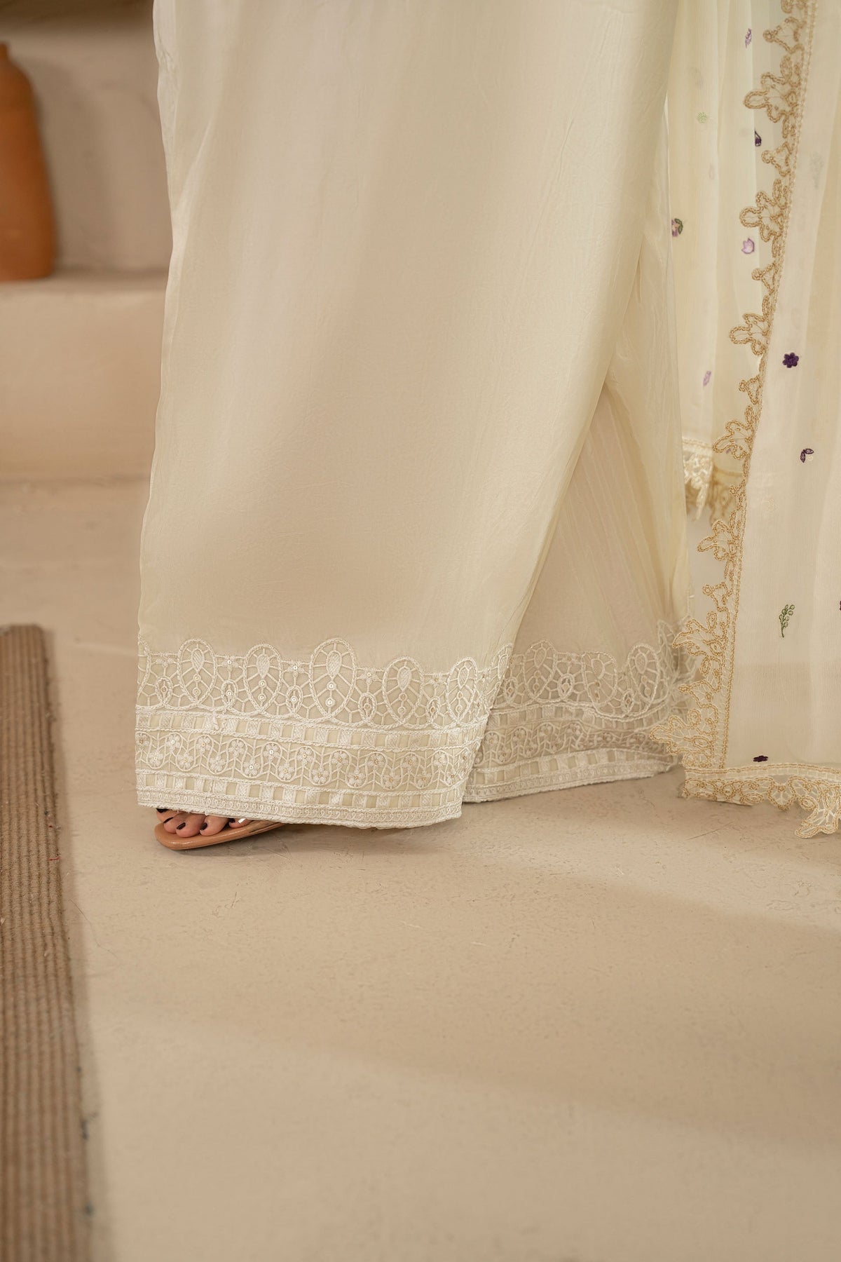 KC - F-532 - IVORY