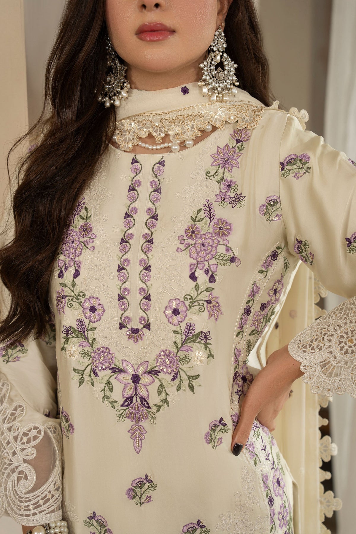 KC - F-532 - IVORY