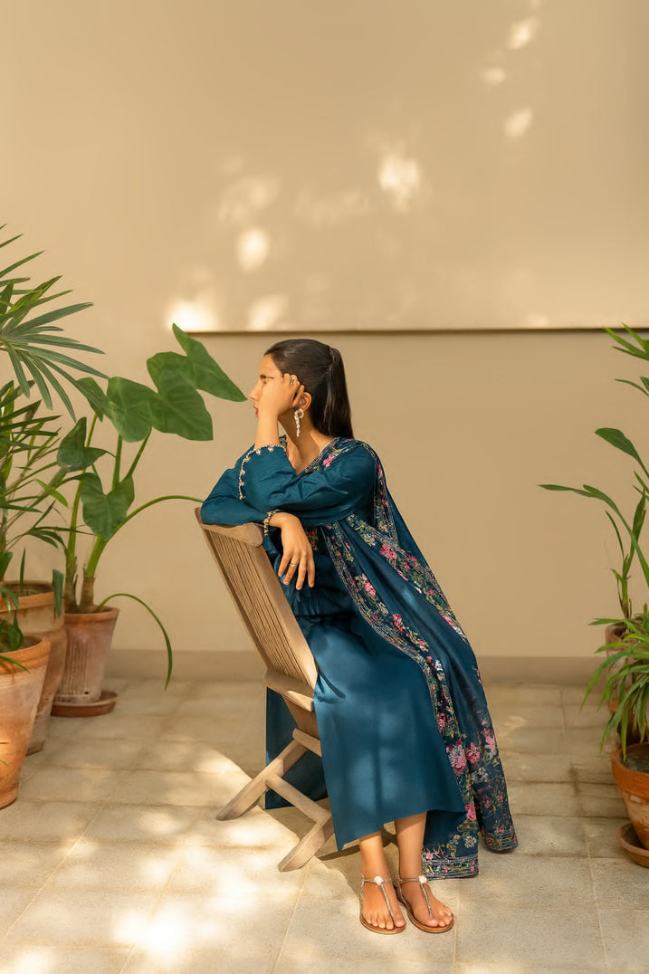 Casual Lite - Zinc Radiance