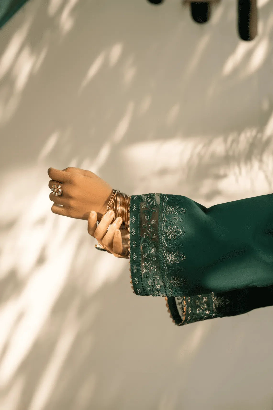 Casual Lite - Emerald Verse