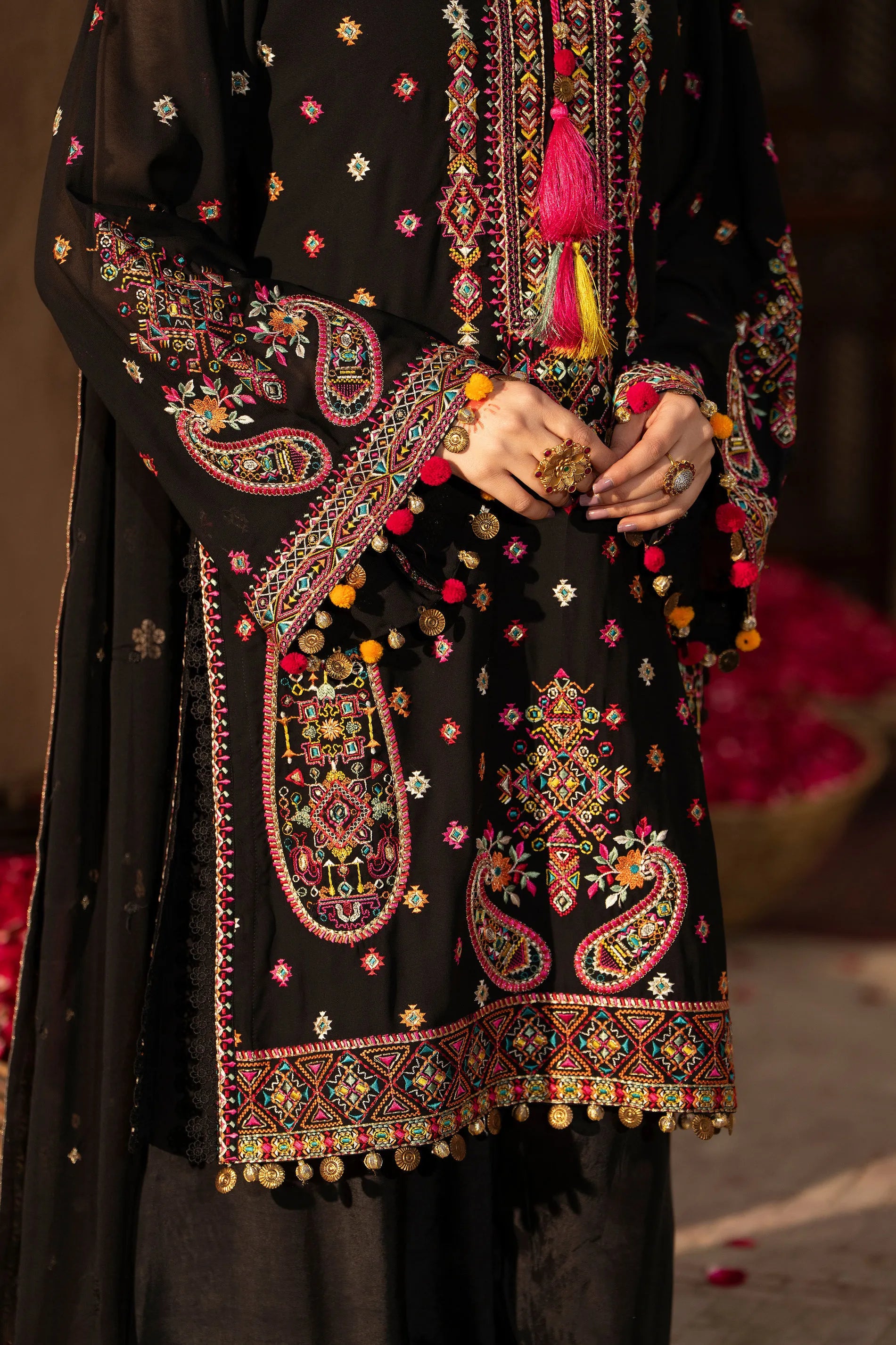 Karma - Saj Dhaj - F-522 Jet Black