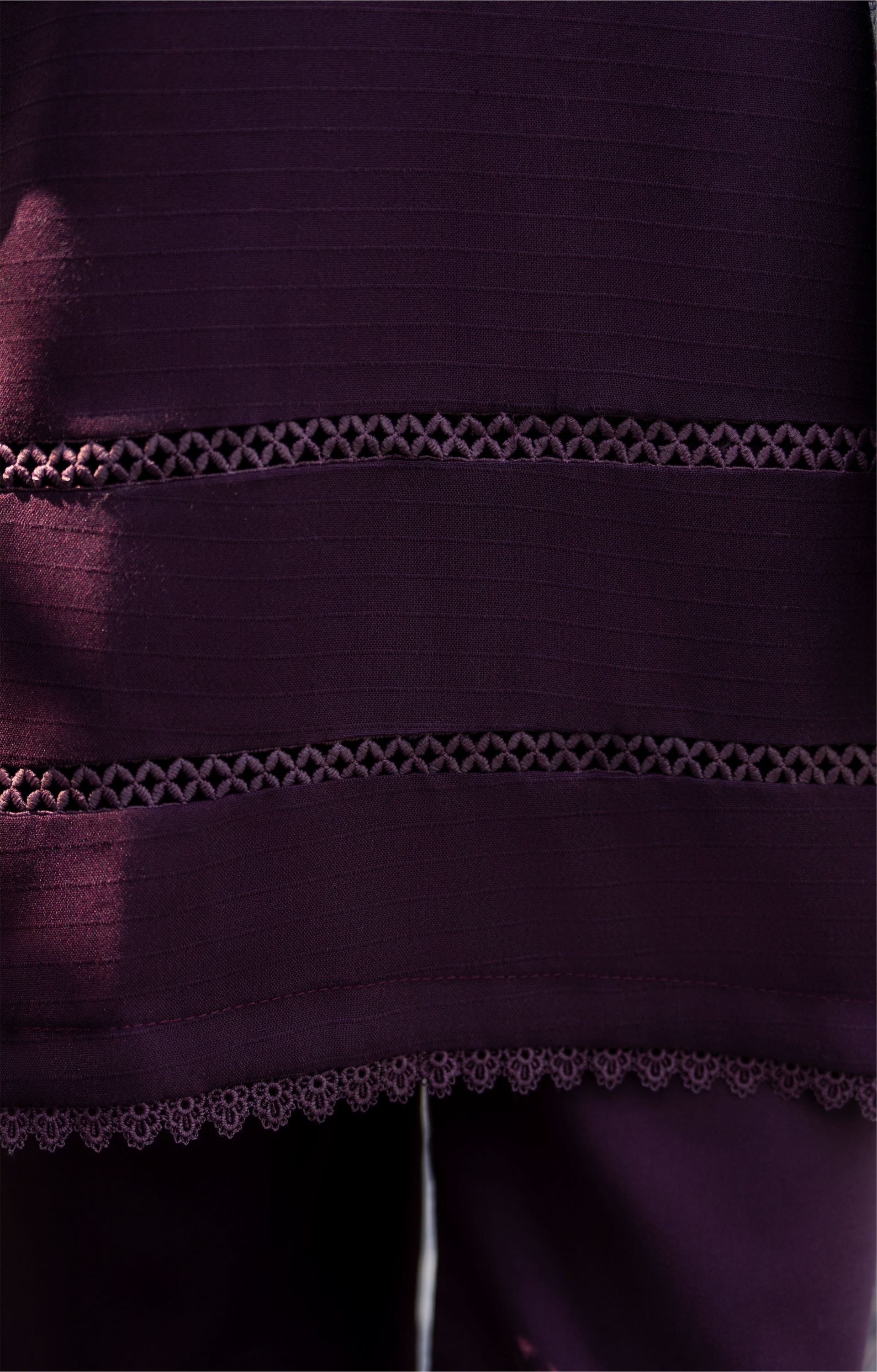 Plum Aura - Raniya. H