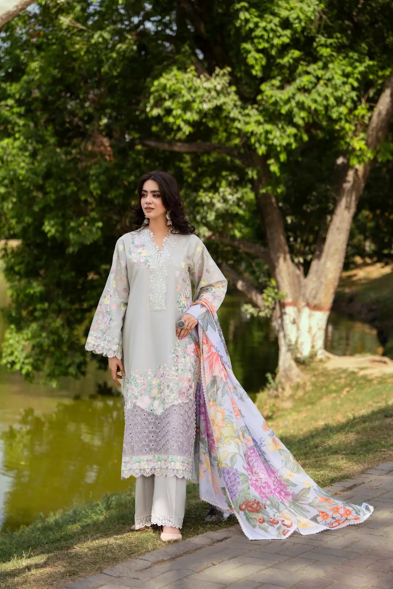 KC-1573 - Soft Ivory