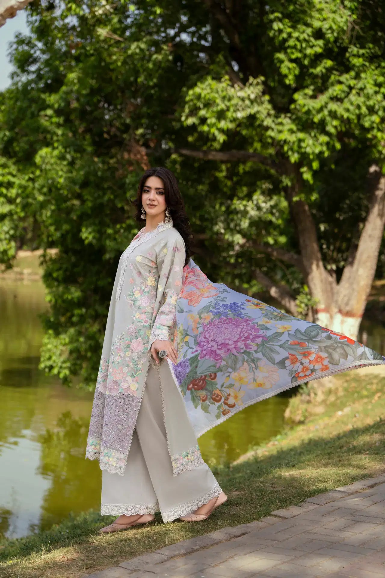 KC-1573 - Soft Ivory