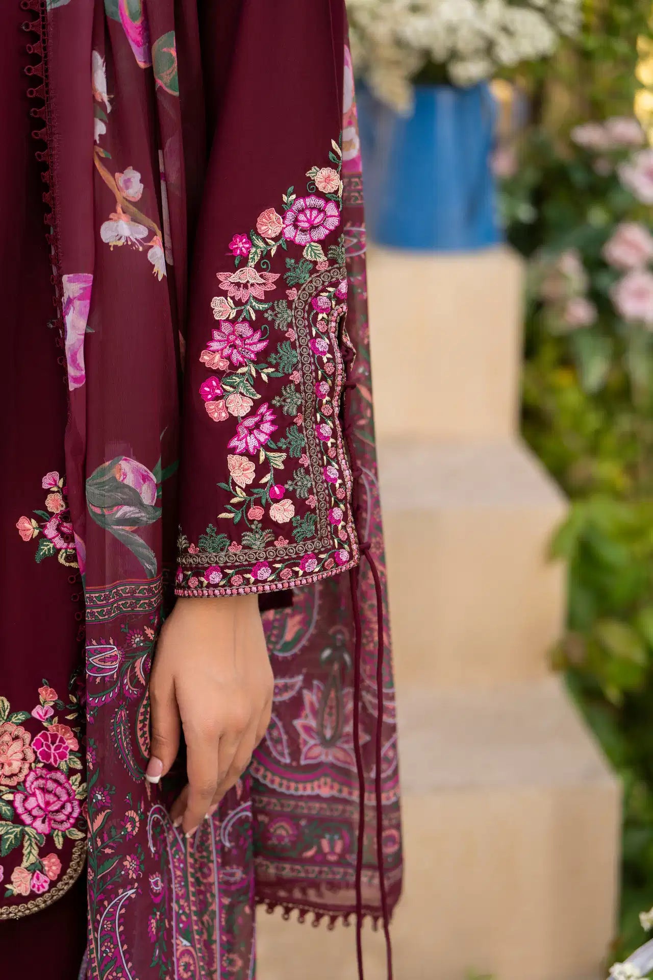 KC-1578 - Burgundy Wine