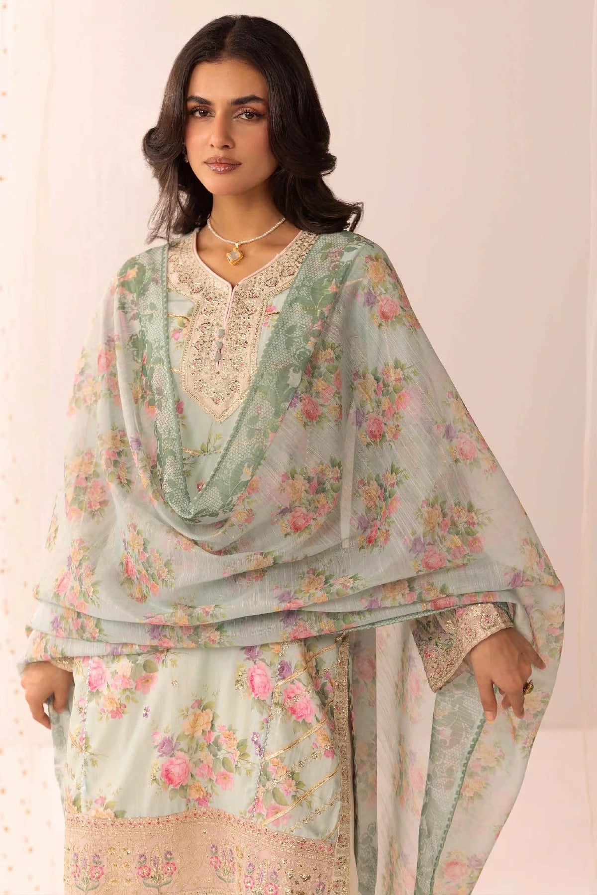 AR-3983 Mint Green
