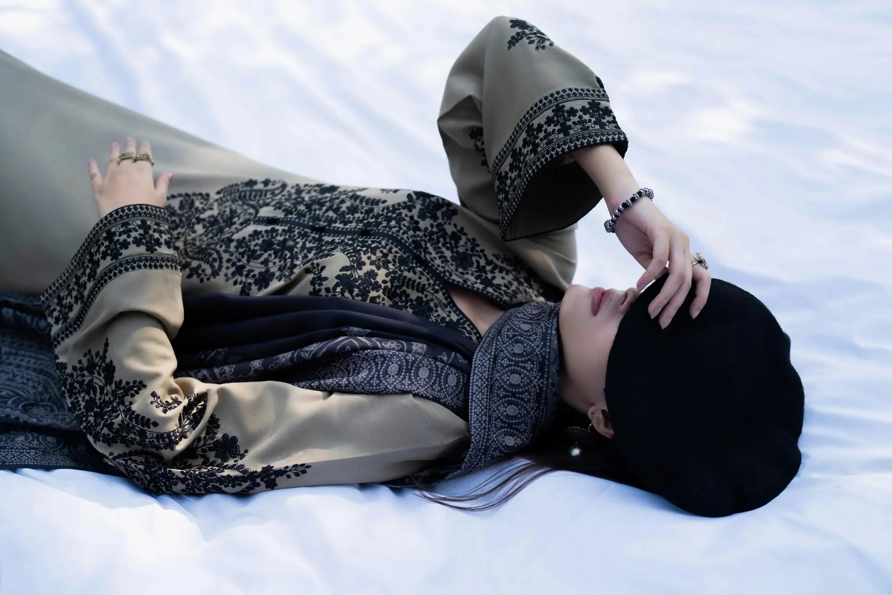 Casual Lite - Ash Nocturne