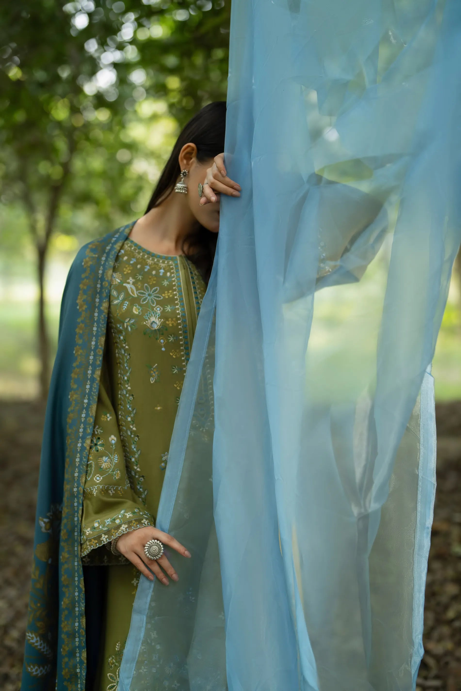 Casual Lite - Wilow Meridian